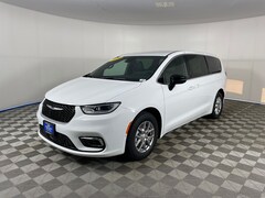 2026 Chrysler Pacifica SELECT Passenger Van 2026 Chrysler Pacifica SELECT Passenger Van