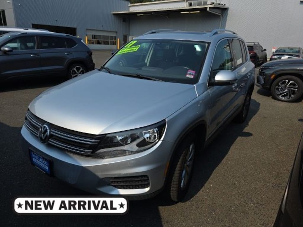 Used 2017 Volkswagen Tiguan 2.0T Wolfsburg Edition 4MOTION SUV