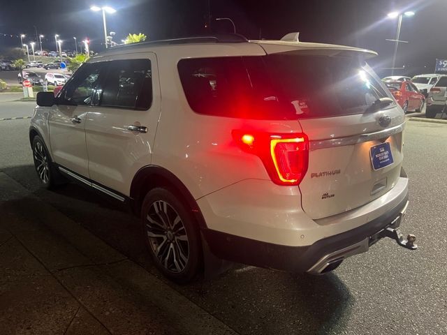2016 Ford Explorer Platinum photo 5