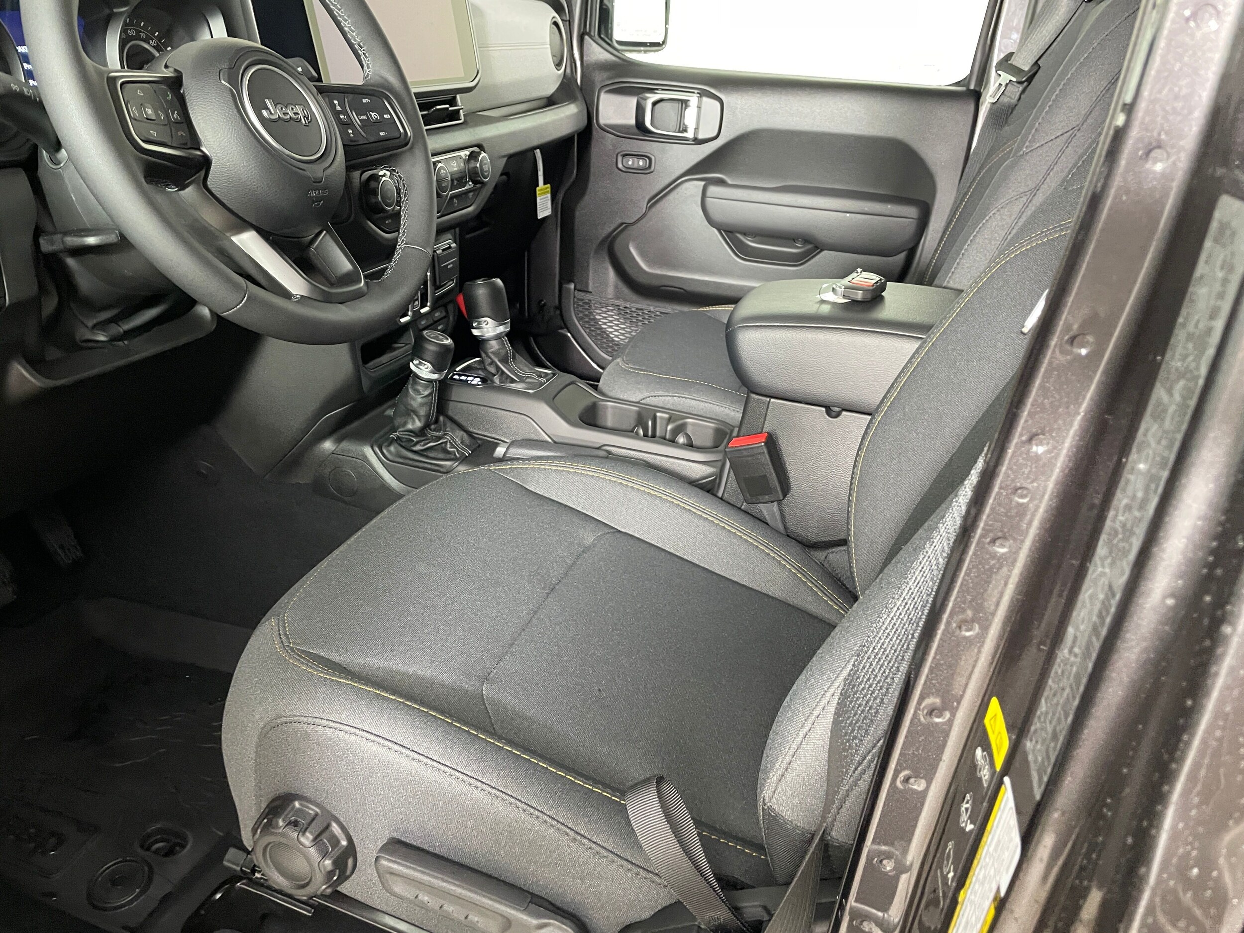 2025 Jeep Wrangler Sport S photo 2