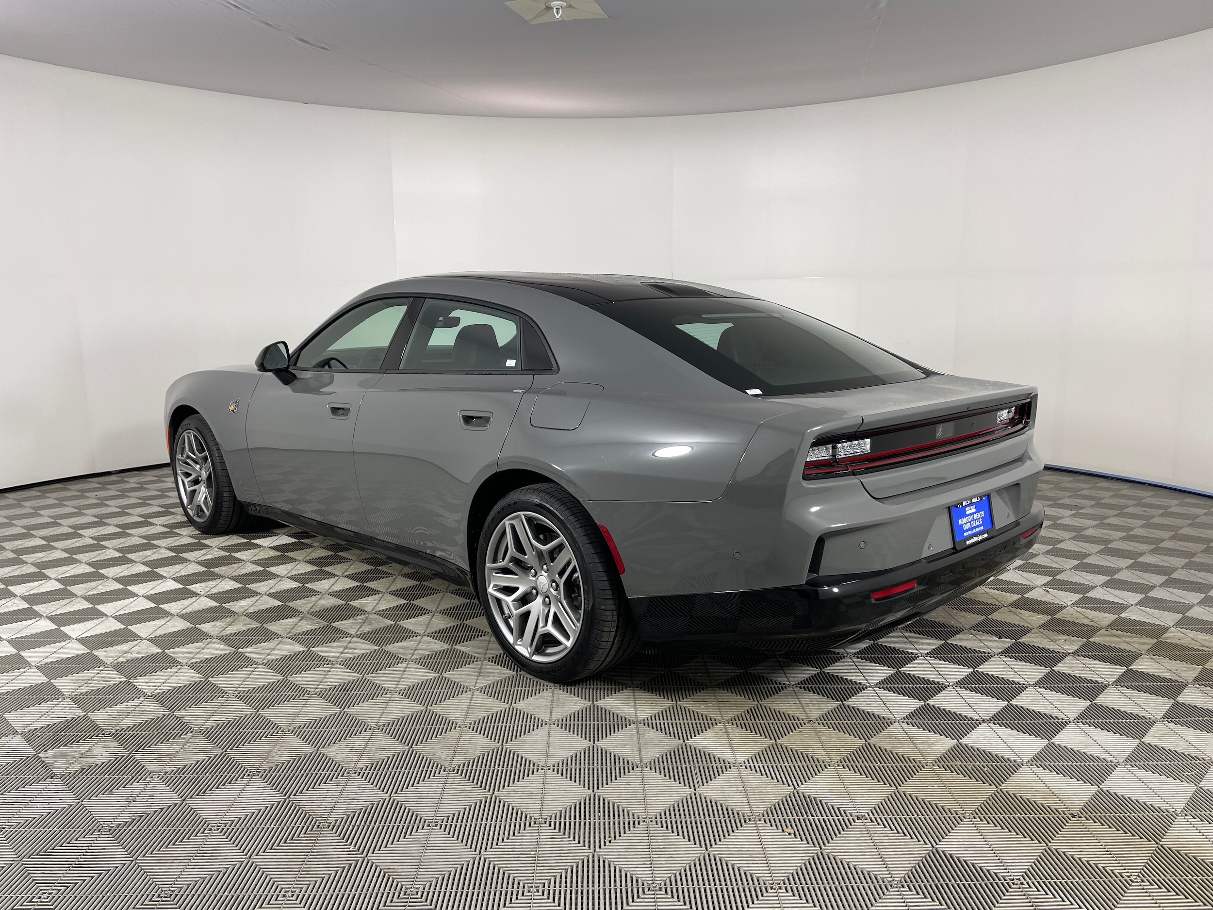 2026 Dodge Charger Daytona Scat Pack - Photo 19