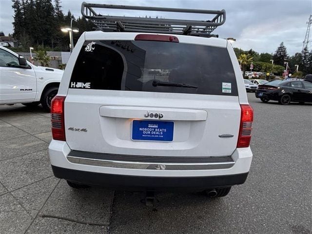 2011 Jeep Patriot Latitude X photo 3