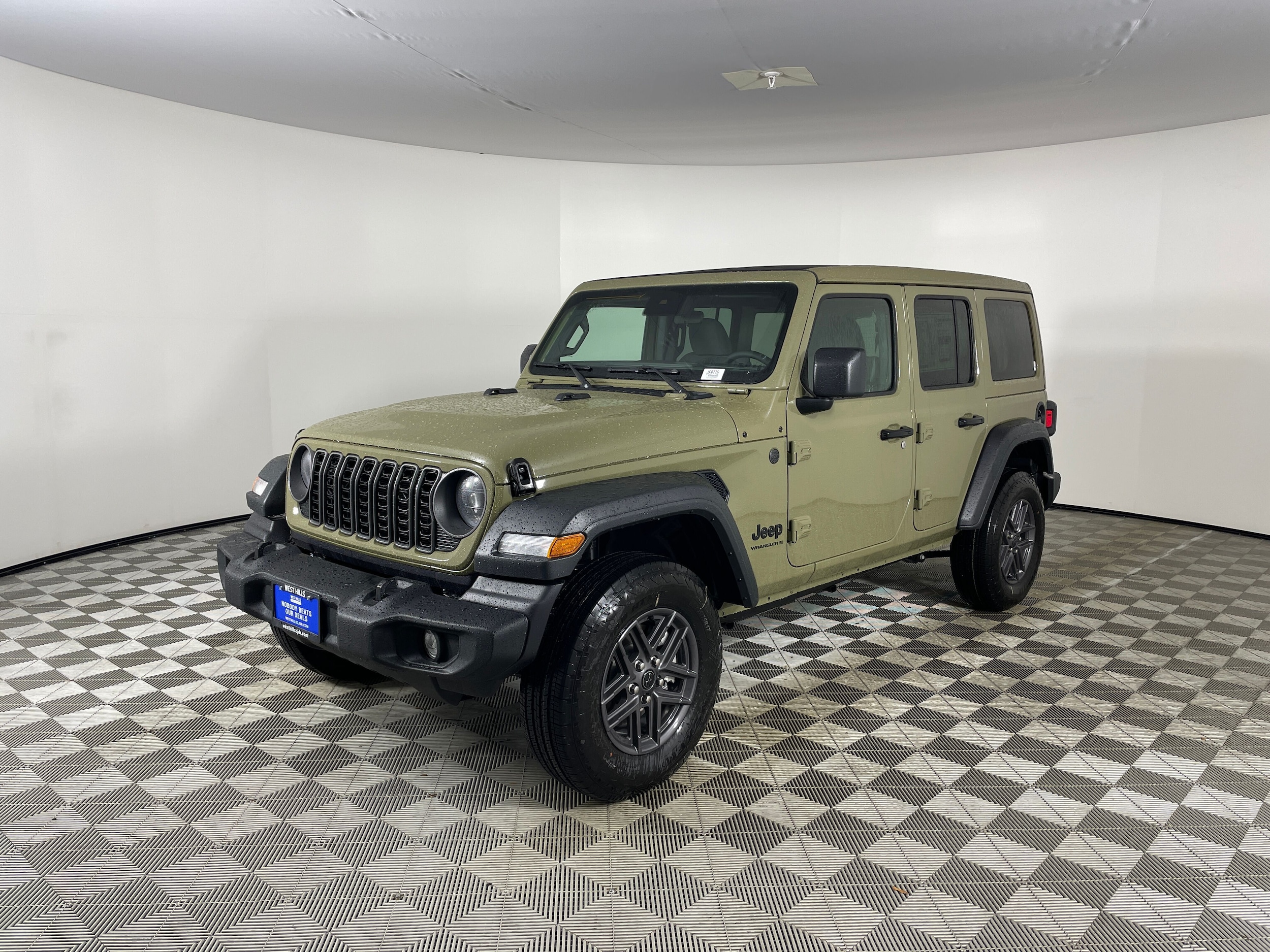 2025 Jeep Wrangler 4-Door Sport S's photo