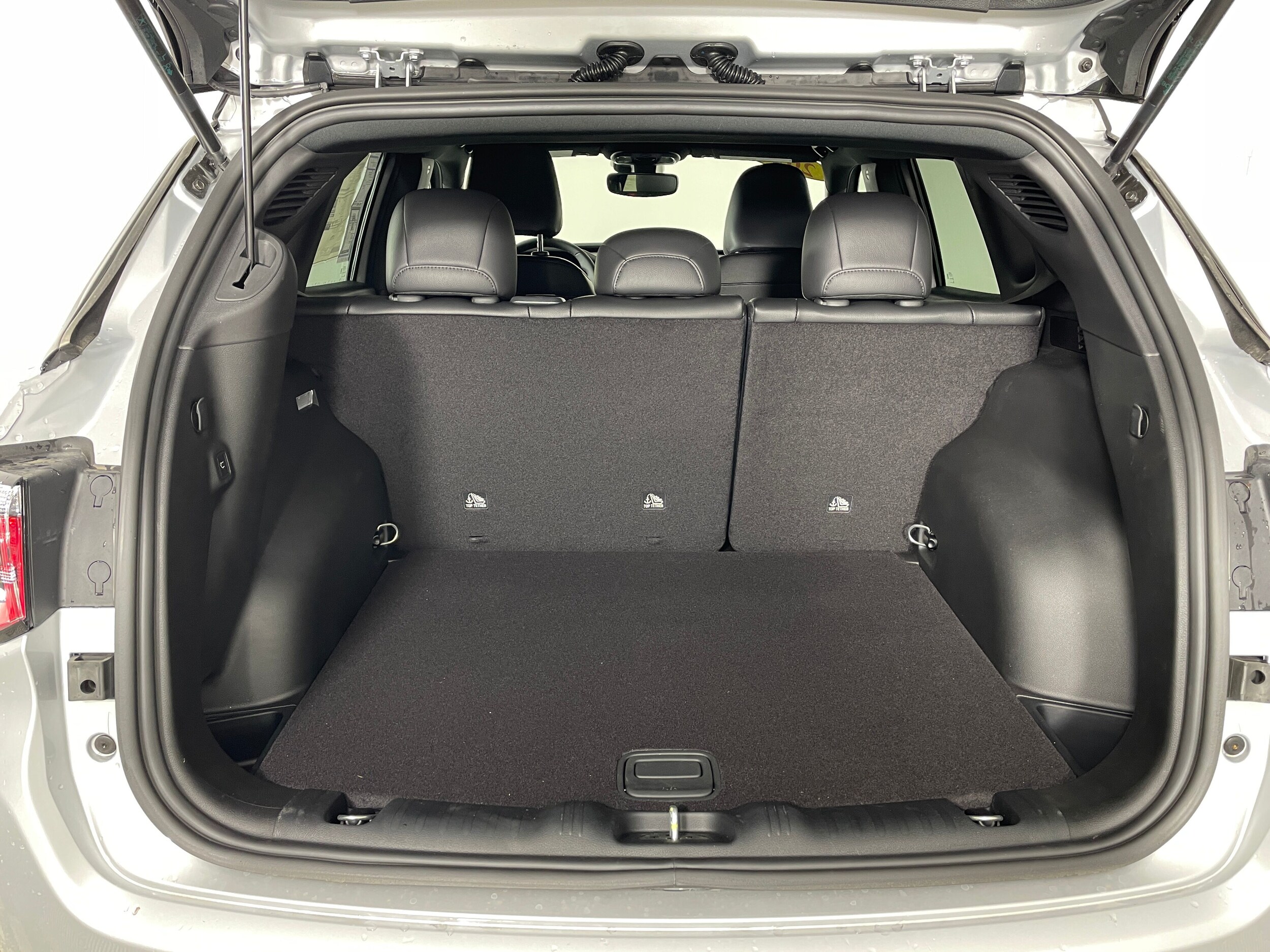 2026 Jeep Compass Limited Altitude photo 3