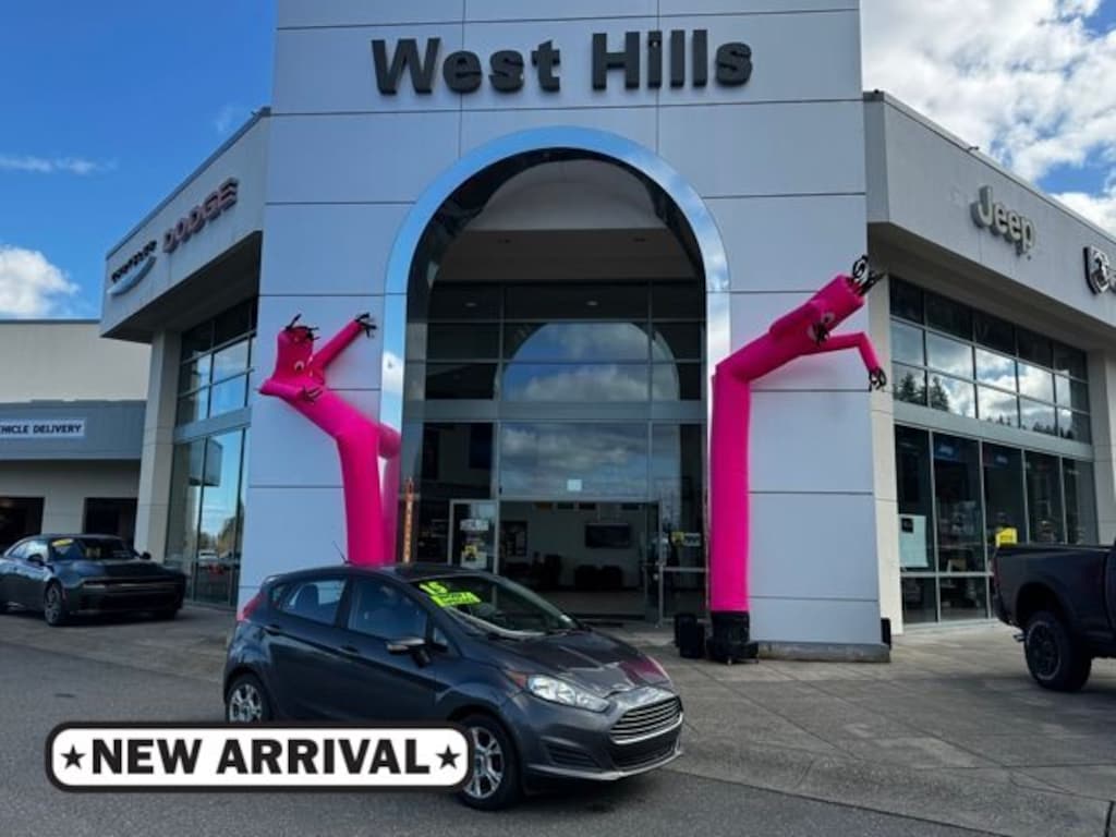 Used 2015 Ford Fiesta SE Hatchback