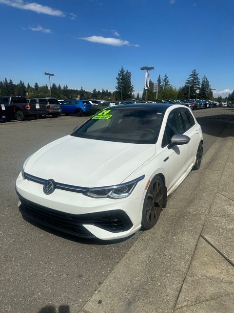 2024 Volkswagen Golf R 2.0T photo 2