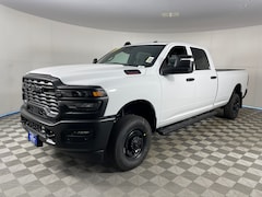 2026 Ram 2500 TRADESMAN CREW CAB 4X4 8' BOX Pickup