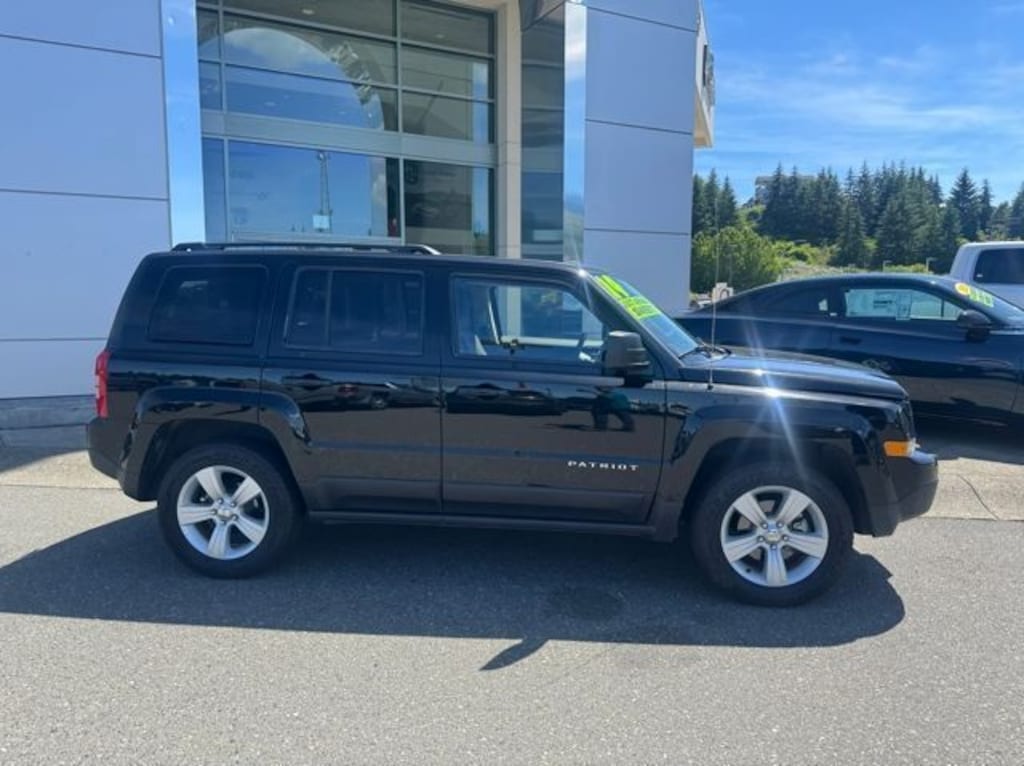 Used 2014 Jeep Patriot Sport 4x4 SUV