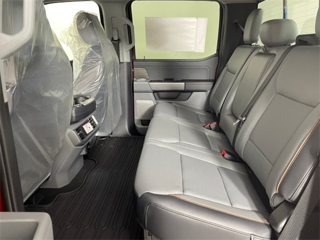 New 2025 Ford F-150 Lariat Truck SuperCrew Cab