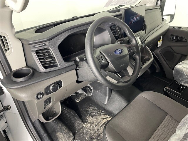 2026 Ford Transit photo 2