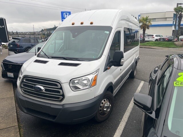 2018 Ford Transit photo 2