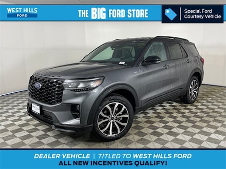 2025 Ford Explorer ST-Line SUV