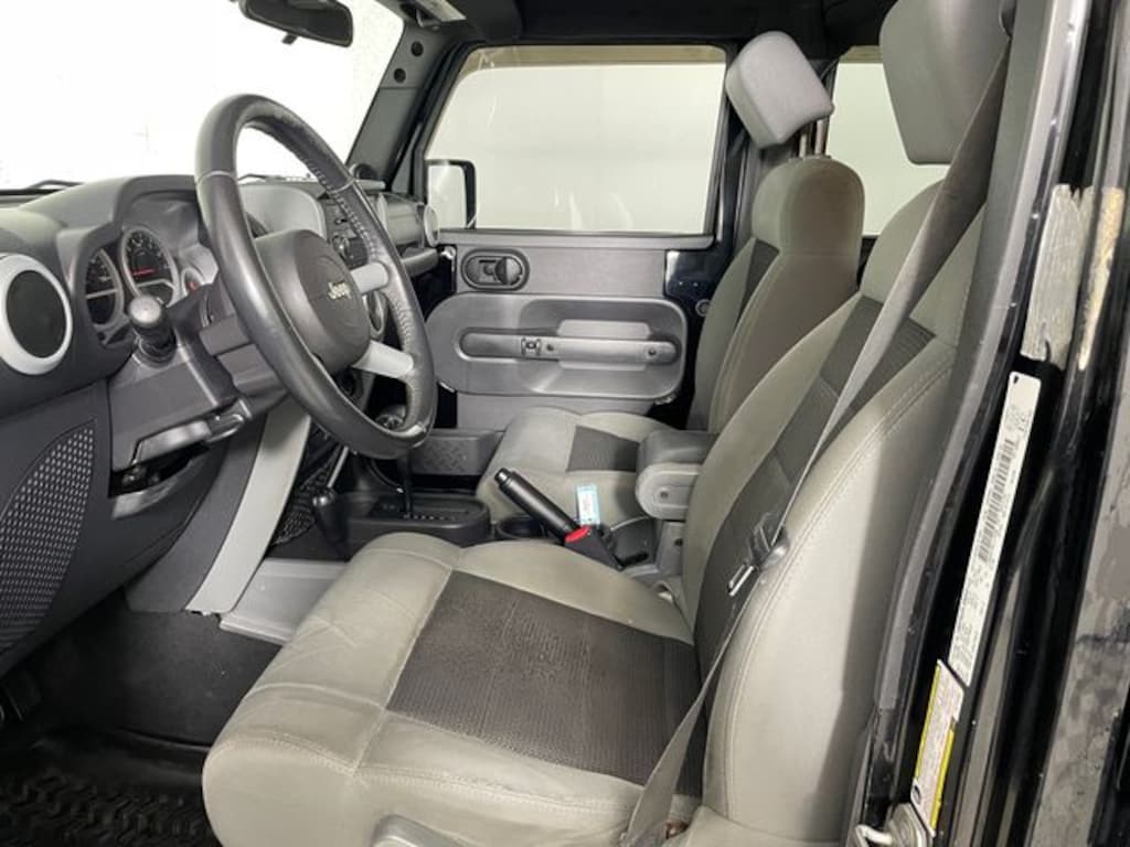 Used 2010 Jeep Wrangler Unlimited Sahara SUV