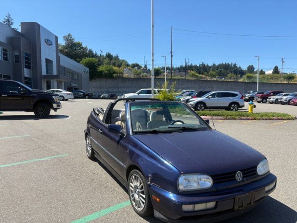 Used 1995 Volkswagen Cabrio Base Convertible