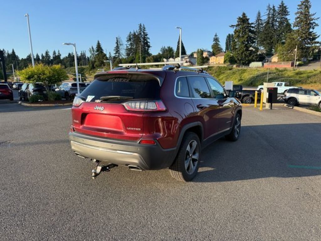Used 2019 Jeep Cherokee Limited 4x4 SUV