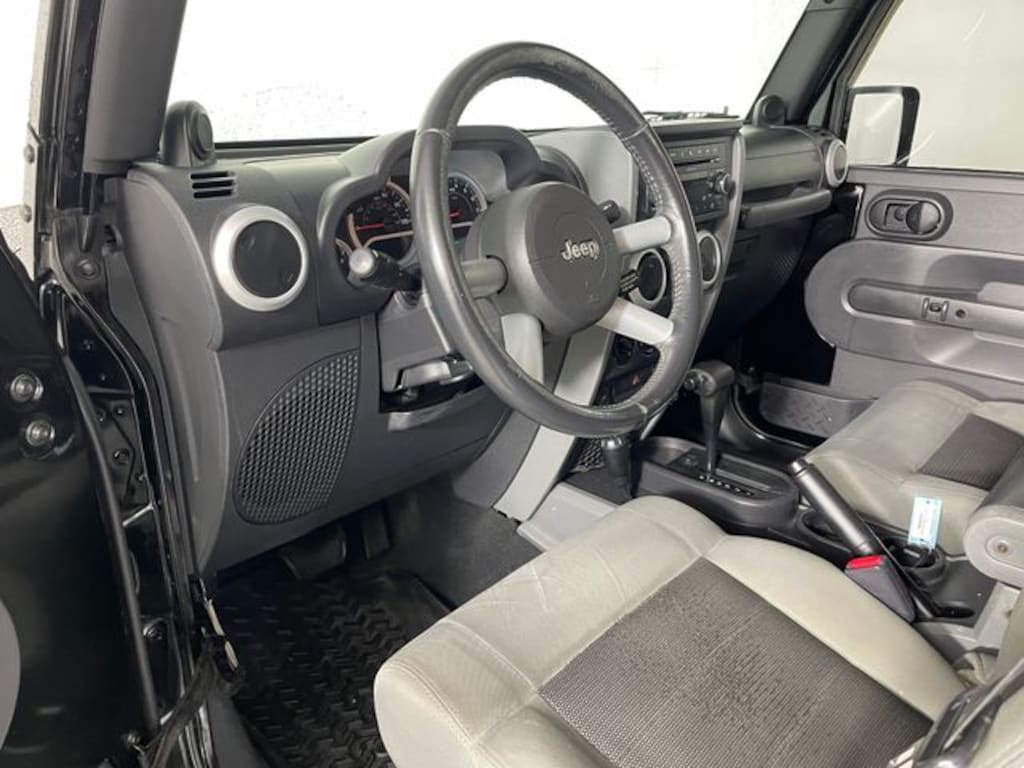 Used 2010 Jeep Wrangler Unlimited Sahara SUV