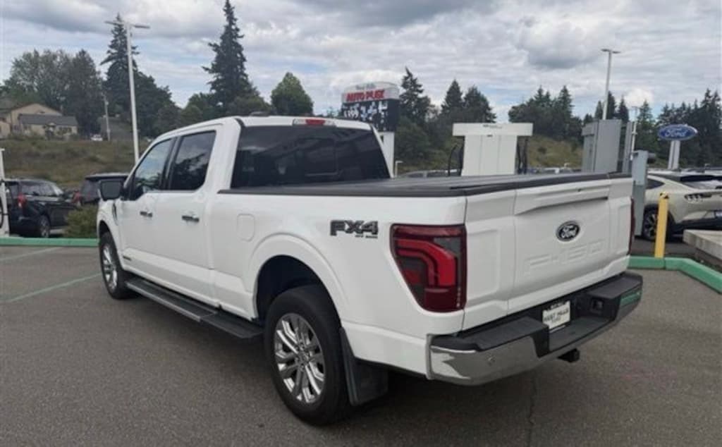 Used 2024 Ford F-150 Lariat Truck SuperCrew Cab