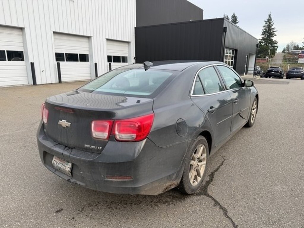 Used 2015 Chevrolet Malibu LT w/1LT Sedan