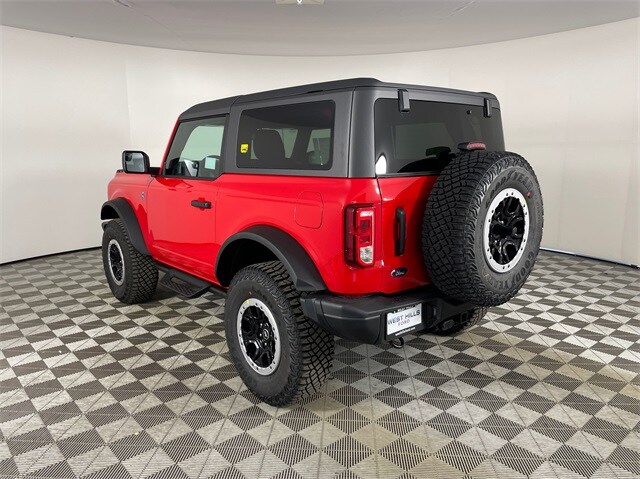 2024 Ford Bronco Black Diamond photo 4