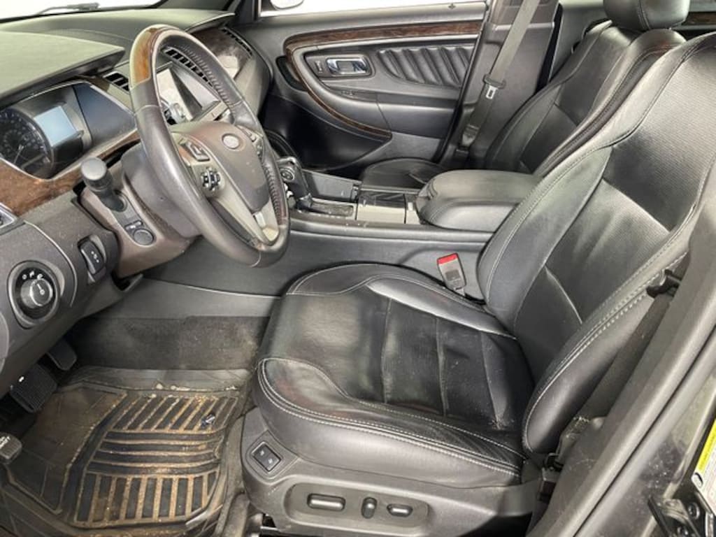 Used 2018 Ford Taurus Limited Sedan