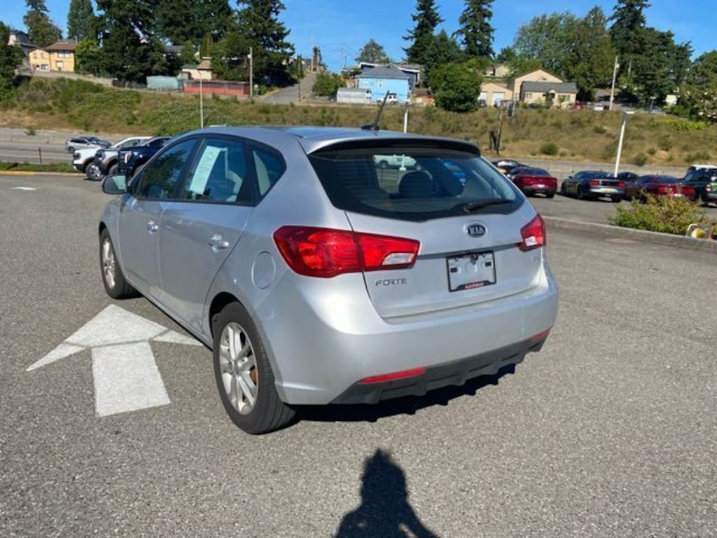 Used 2012 Kia Forte EX Hatchback