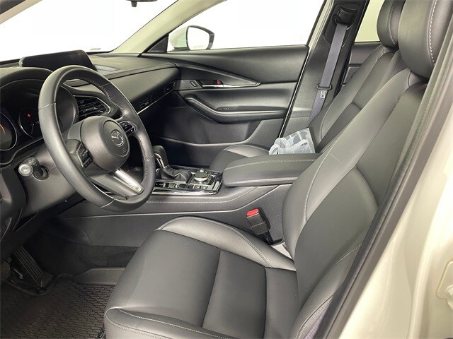 2024 Mazda CX-30 2.5 S Preferred photo 2