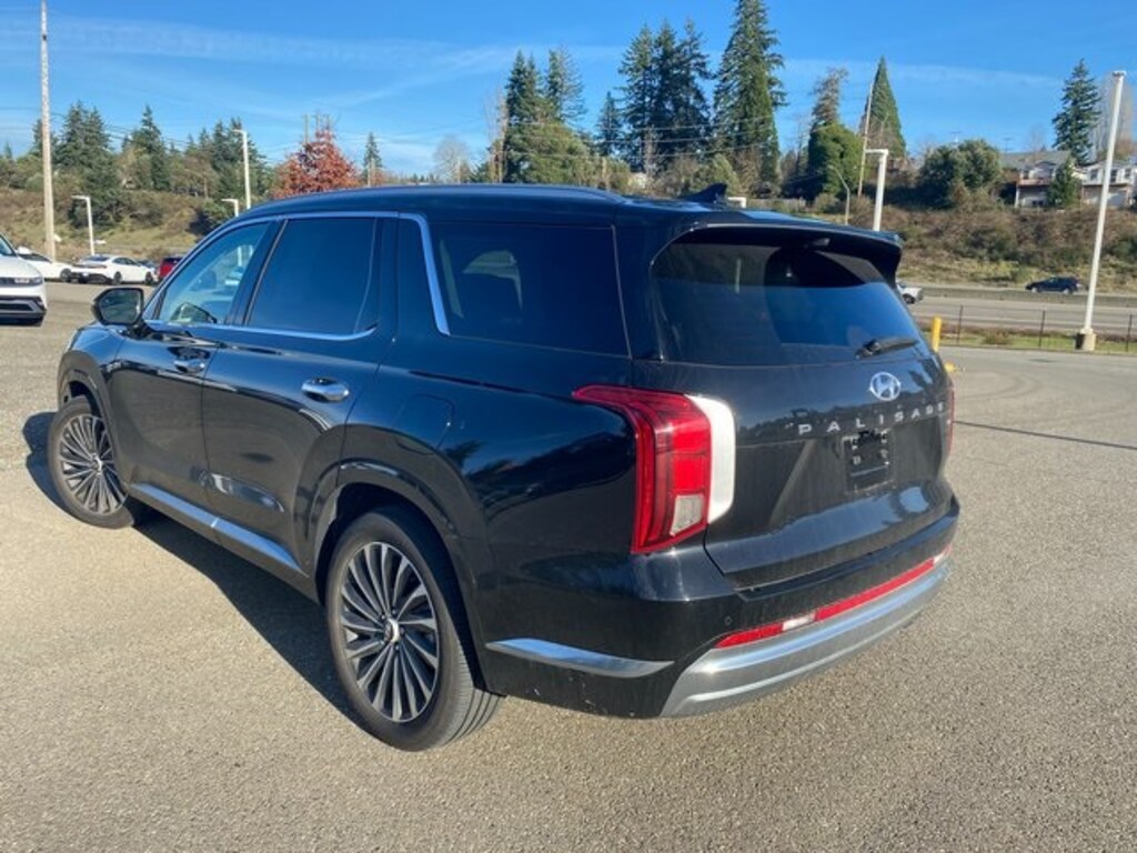 Used 2024 Hyundai Palisade Calligraphy SUV