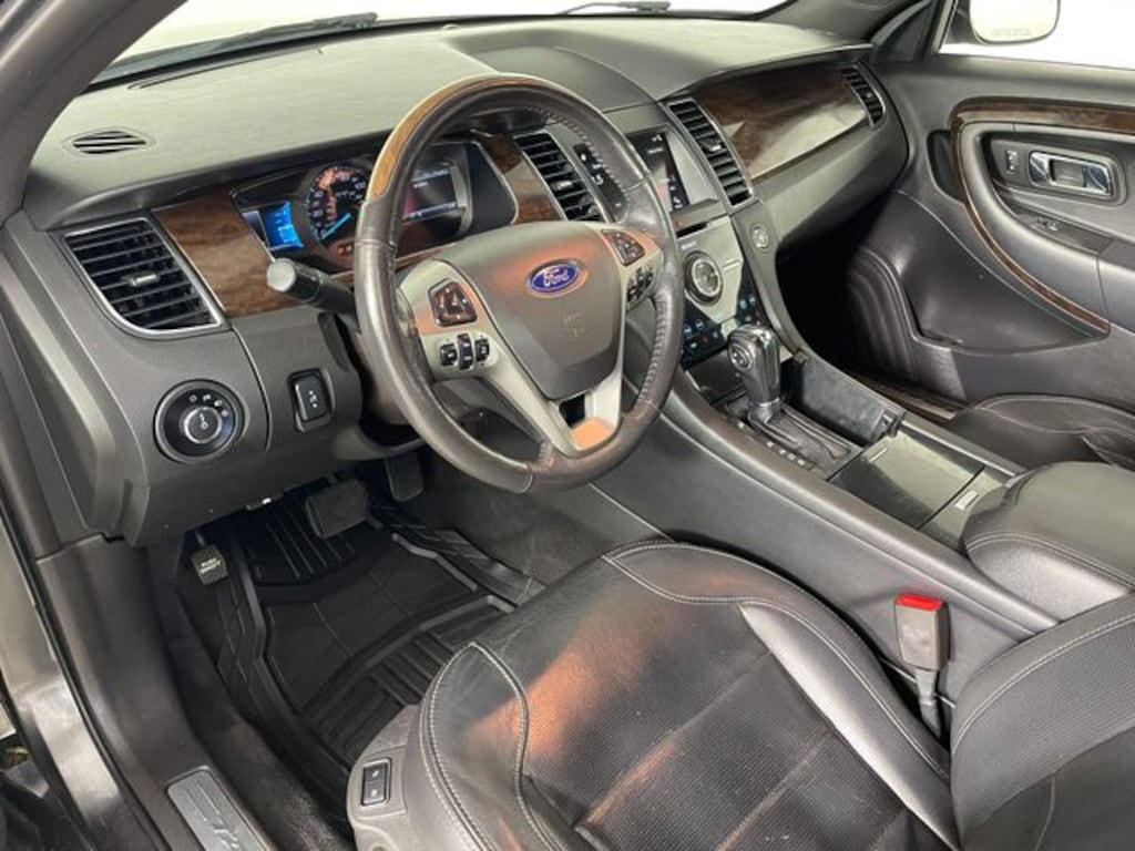 Used 2018 Ford Taurus Limited Sedan
