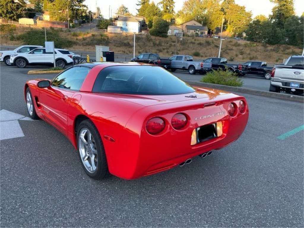 Used 2004 Chevrolet Corvette Base Coupe