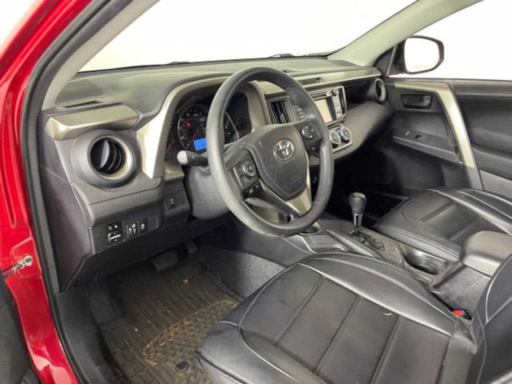 Used 2015 Toyota RAV4 LE (A6) SUV