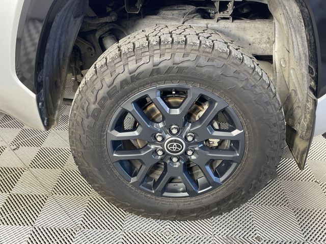 2023 Toyota Tundra Platinum - Photo 18