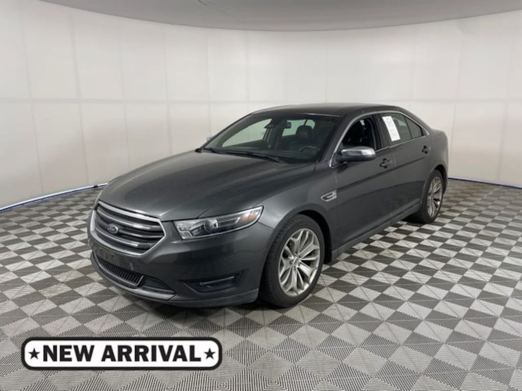 Used 2018 Ford Taurus Limited Sedan