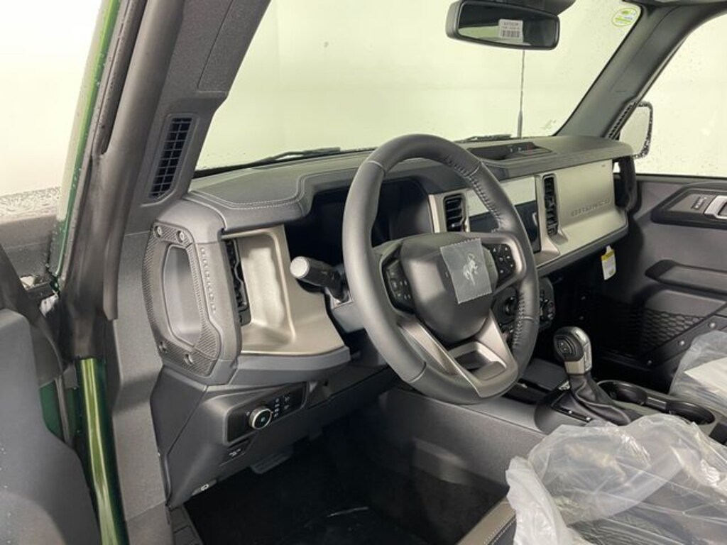 New 2025 Ford Bronco Outer Banks SUV