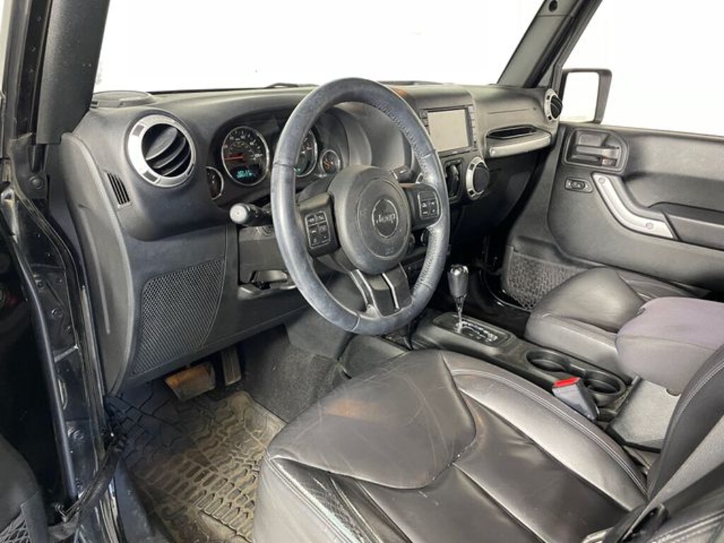 Used 2017 Jeep Wrangler JK Unlimited Sahara 4x4 SUV