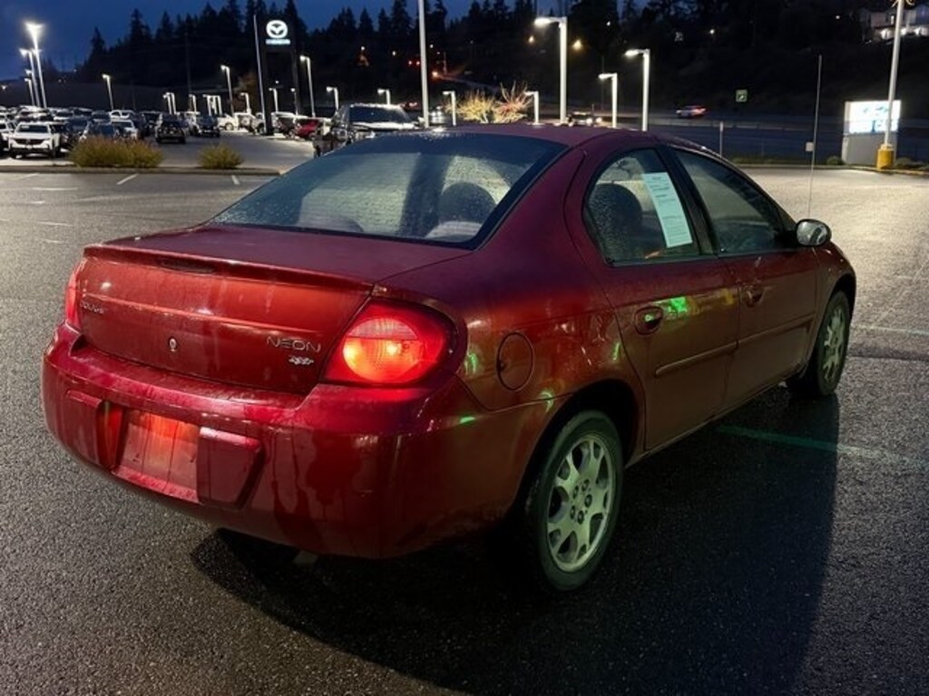 Used 2004 Dodge Neon SXT Sedan