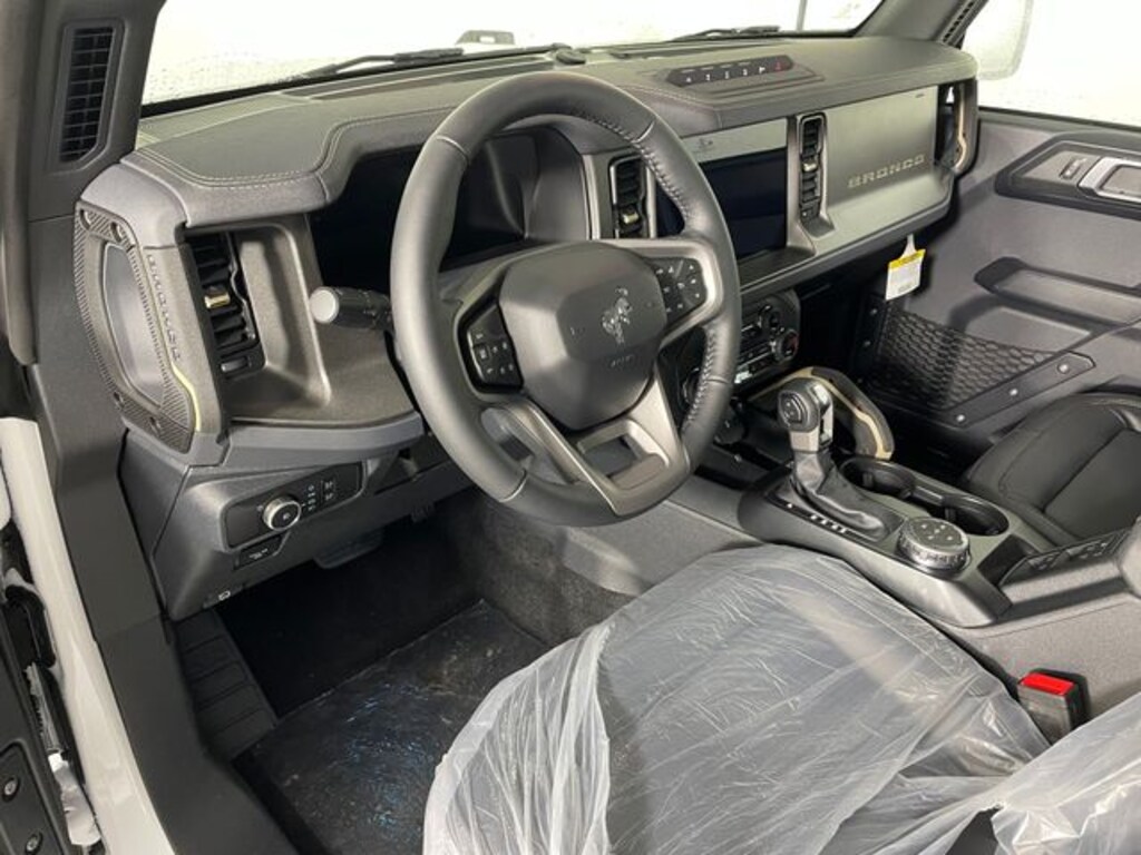 New 2025 Ford Bronco Badlands SUV