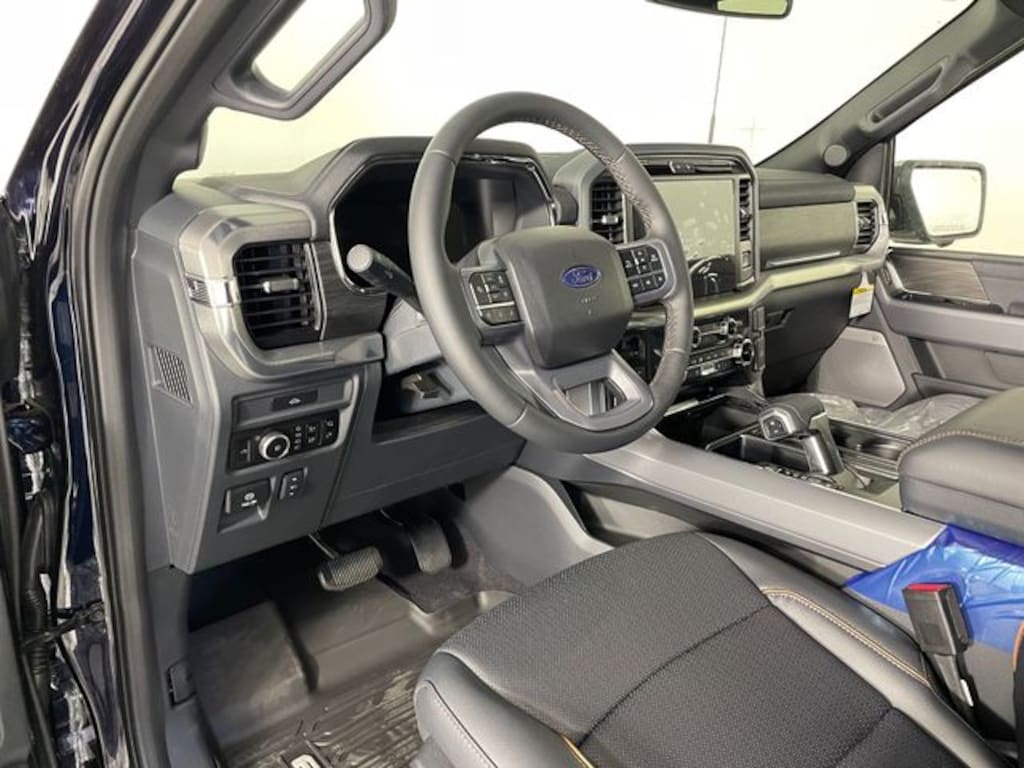 New 2026 Ford F-150 Lariat Truck SuperCrew Cab
