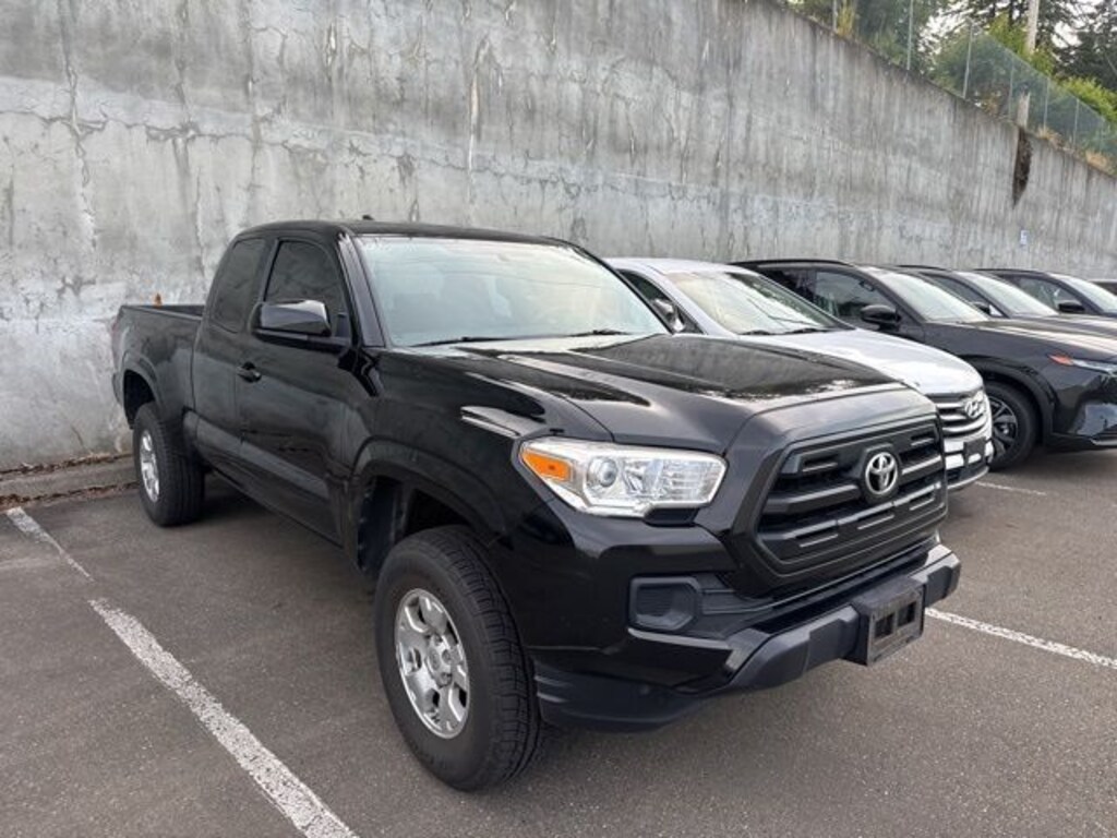 Used 2016 Toyota Tacoma SR5 Truck Access Cab