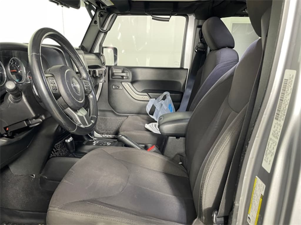 Used 2014 Jeep Wrangler Unlimited Sport 4x4 SUV