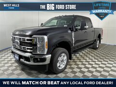 2025 Ford F-350 XLT Truck Crew Cab