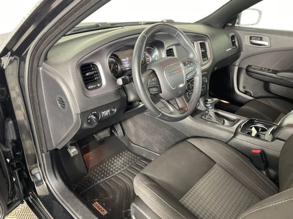 Used 2023 Dodge Charger SXT Sedan