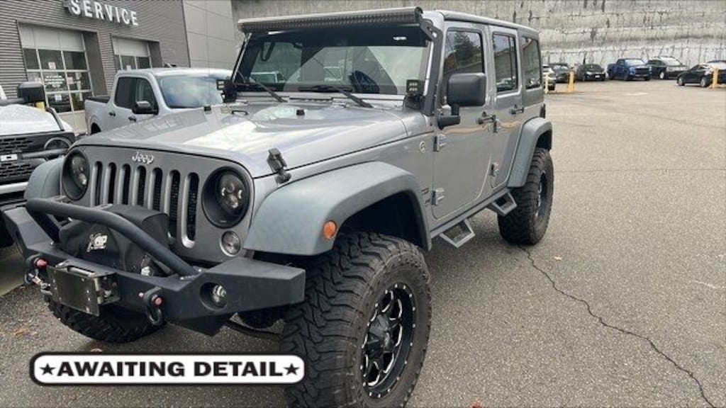 Used 2014 Jeep Wrangler Unlimited Sport 4x4 SUV