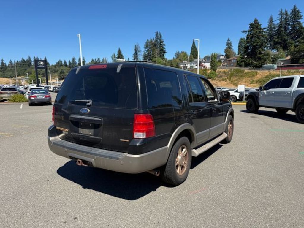 Used 2004 Ford Expedition Eddie Bauer 5.4L SUV
