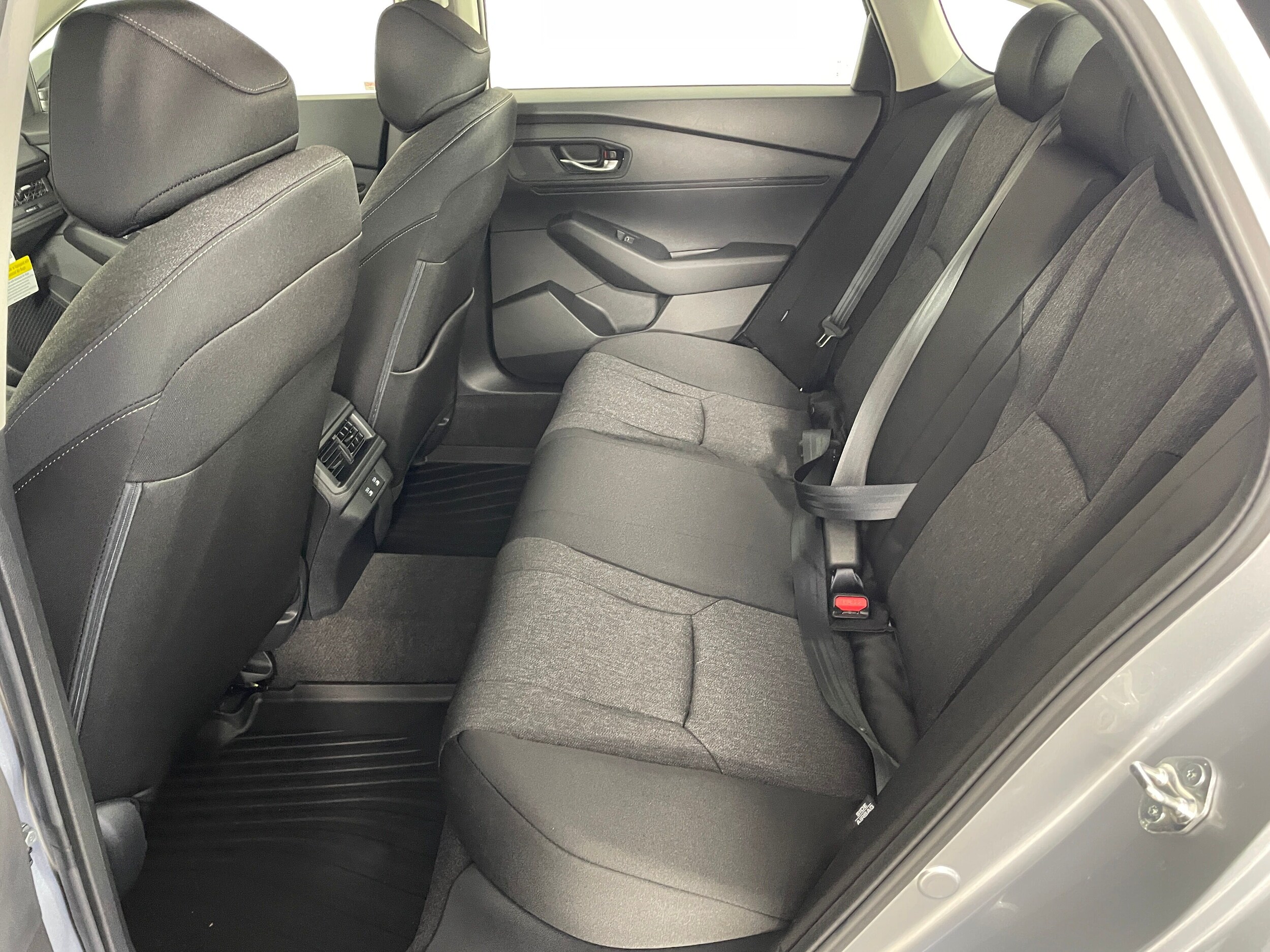 2025 Honda Accord SE photo 4