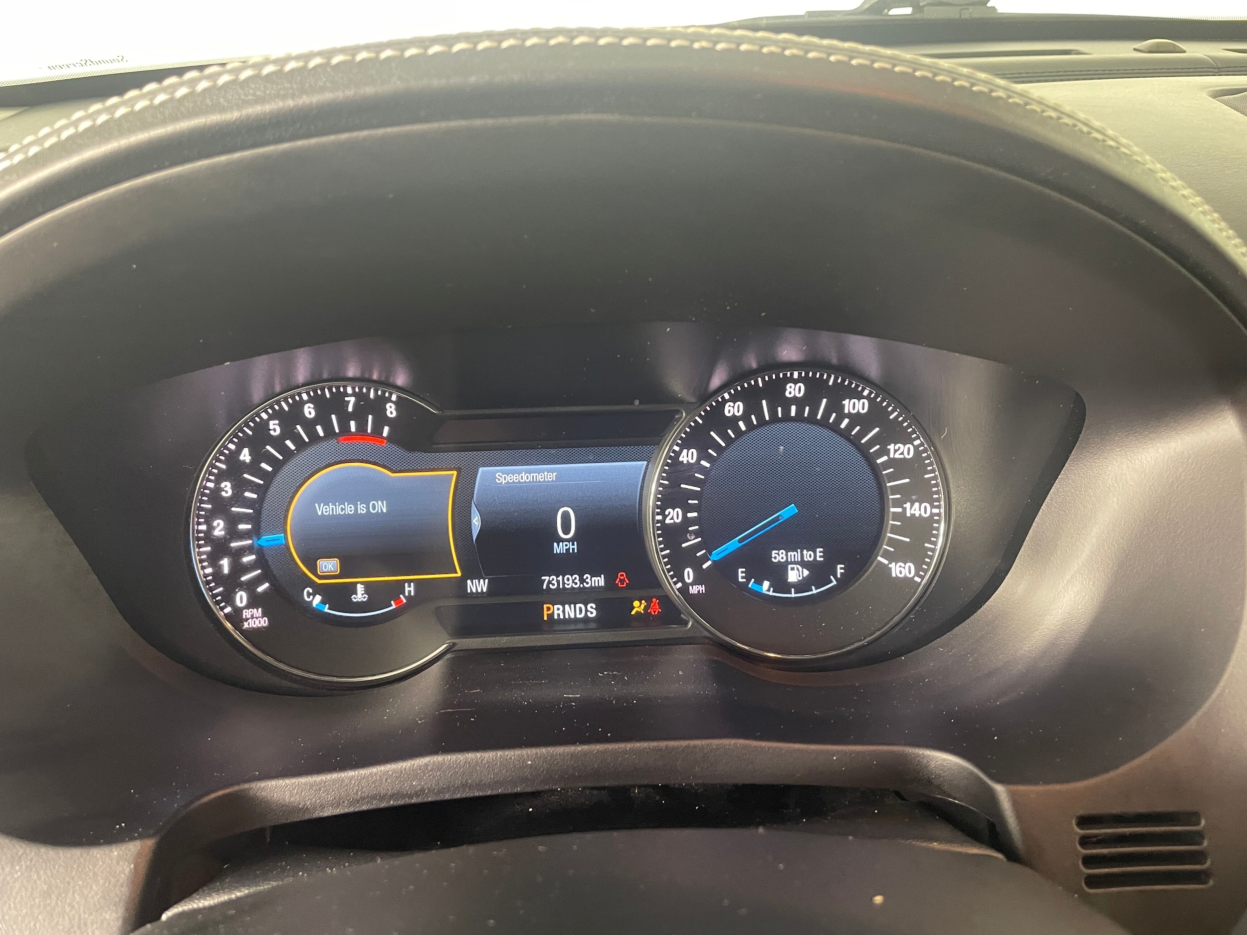 2017 Ford Explorer Platinum photo 4