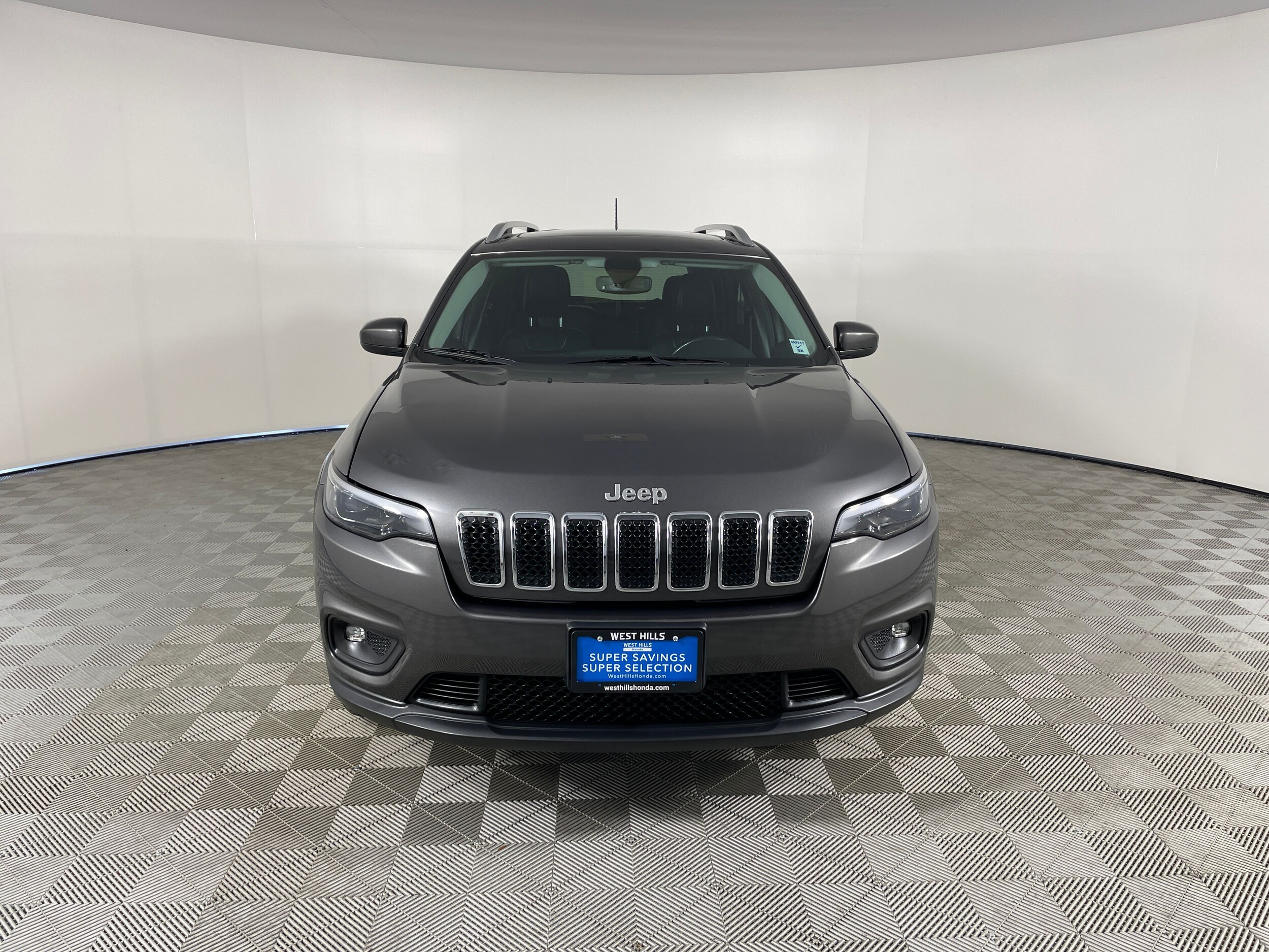 Used 2019 Jeep Cherokee Latitude Plus with VIN 1C4PJMLXXKD108178 for sale in Bremerton, WA