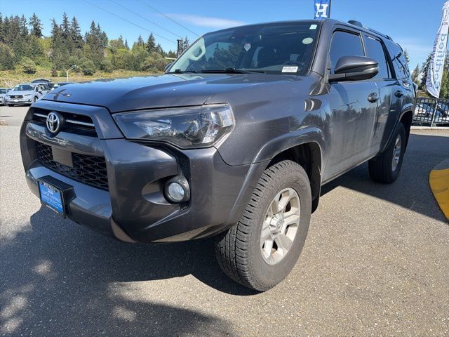 2020 Toyota 4Runner SR5 photo 5