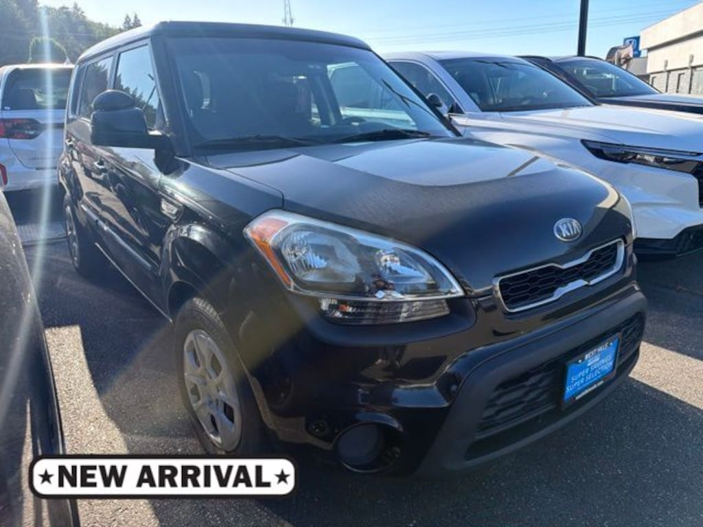 Used 2013 Kia Soul Base Hatchback