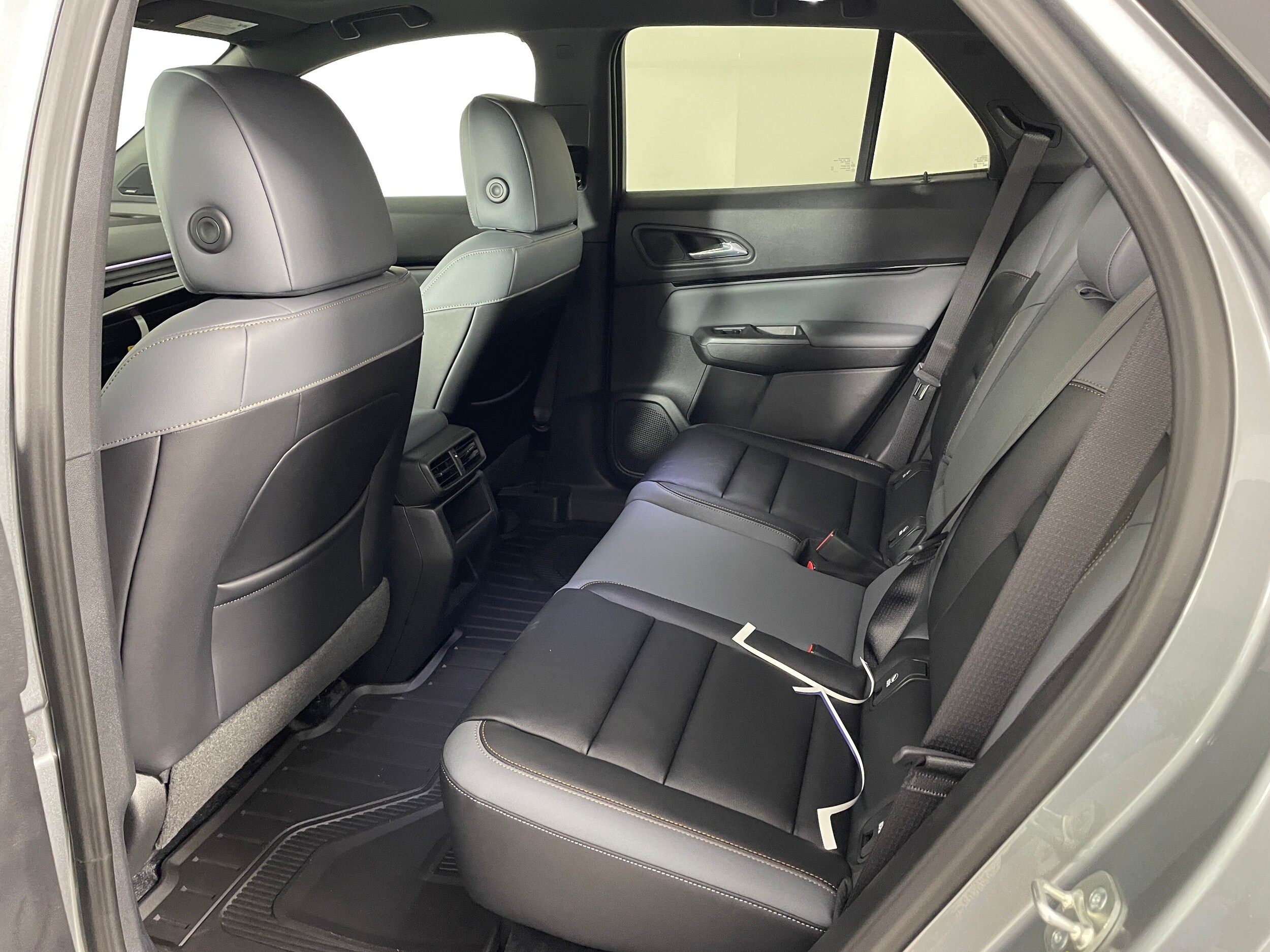 2025 Honda Prologue Touring photo 3