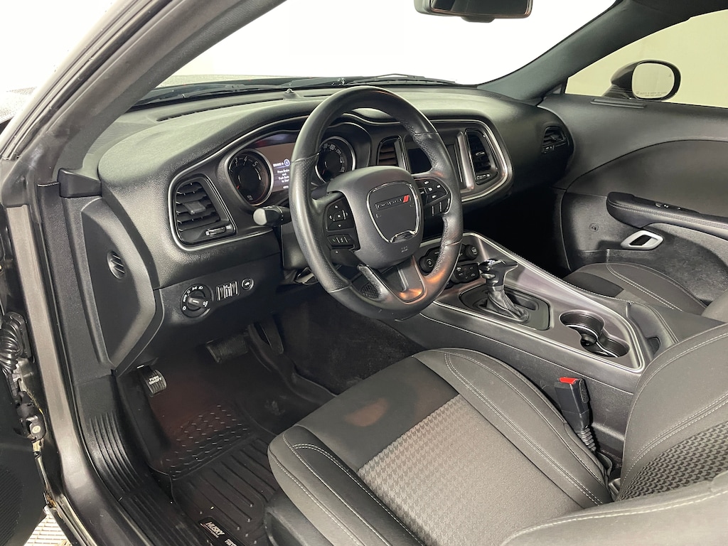 Used 2018 Dodge Challenger R/T Coupe